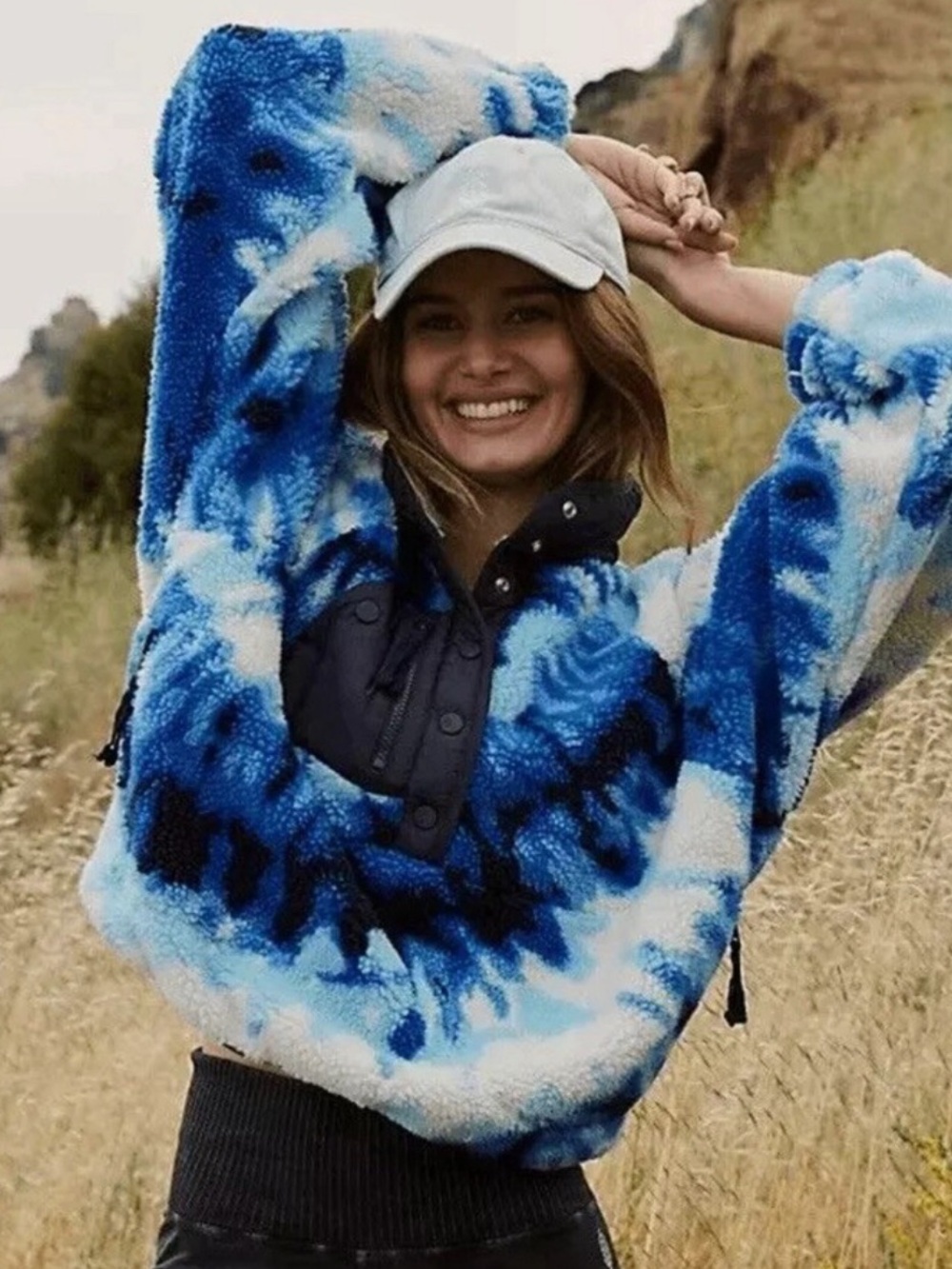 FP Movement Rocky Ridge Ocean Tie-Dye Fleece Pullover - Blue/White. Size S.